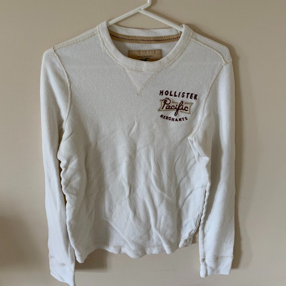 Hollister Male White Long Sleeve Sweater M